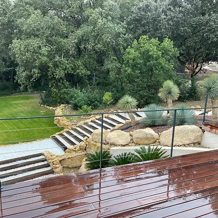 Hotel Maison Des Romarins *